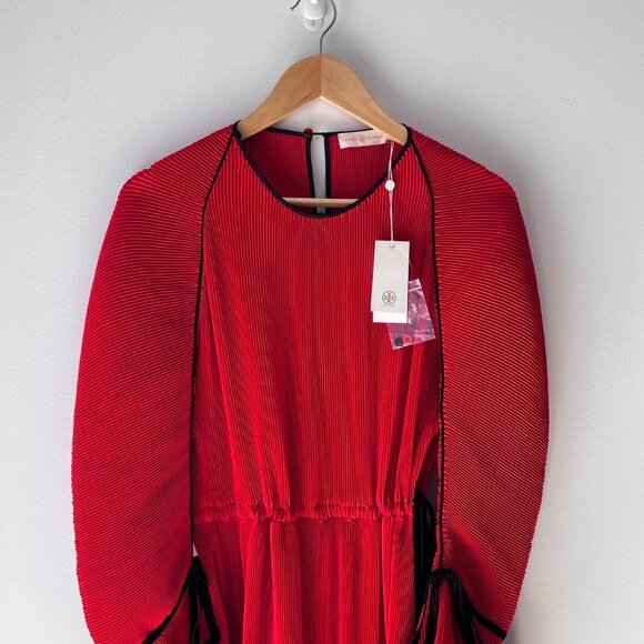 Tory Burch Pleated Ruffle Dress Runway Red 6 (S) NWT - Picture 7 of 7
